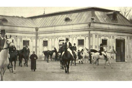 Осень 1909 года.
